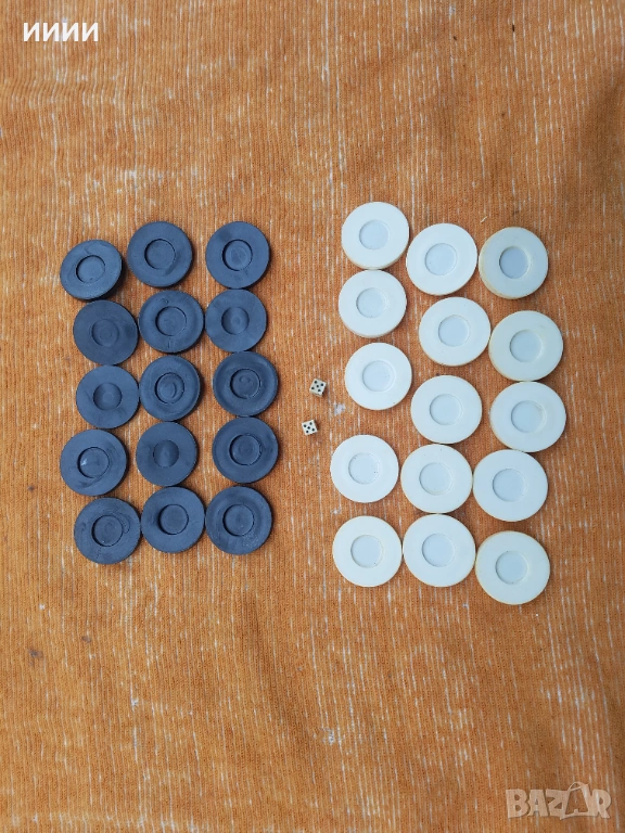 Пулове за табла с кокалени зарчета , снимка 1