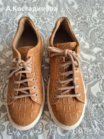 Aquamarine дамски кецове/сникърси 39 номер, снимка 2 - Дамски ежедневни обувки - 53641439