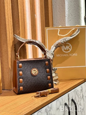 чанти michael kors , снимка 6 - Чанти - 51396858