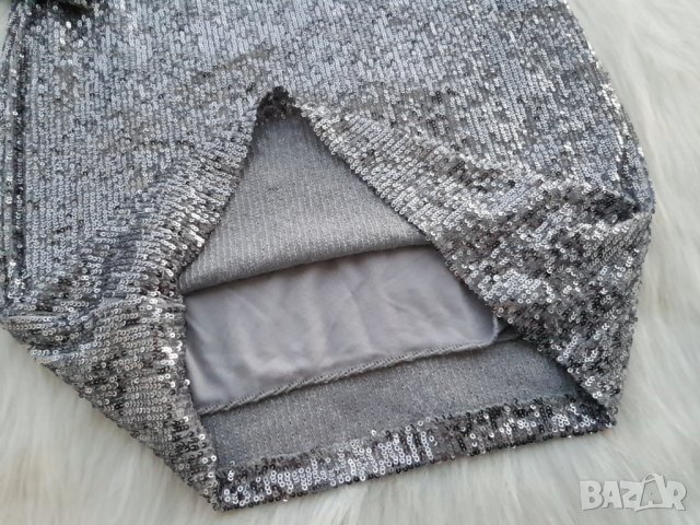 Блестяща рокля с паети и гол гръб размер М , снимка 4 - Рокли - 44222689