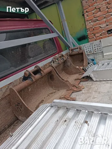 услуги с мини багер и самосвал 3.5 т, снимка 2 - Кърти, чисти, извозва - 49910351