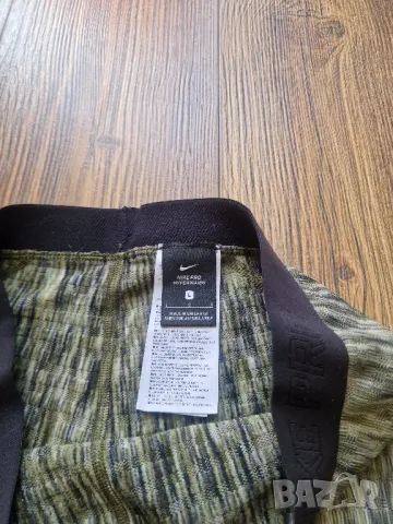 Страхотен дамски спортен клин NIKE  размер L , снимка 6 - Клинове - 49607818