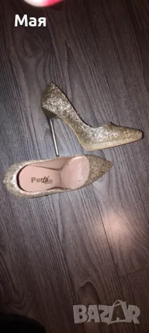 Официални обувки на висок ток