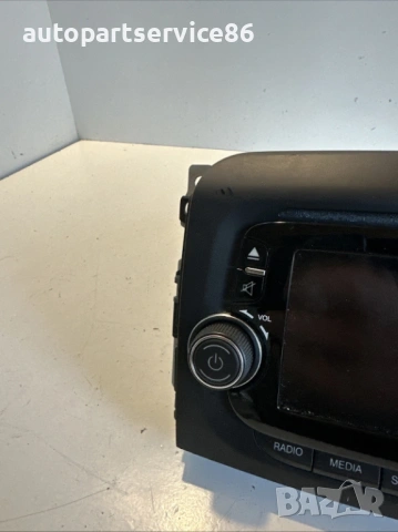CD радио за Fiat 500L 1.3 MultiJet, 2013 г., оригинално – 07355674420, снимка 3 - Части - 53147678