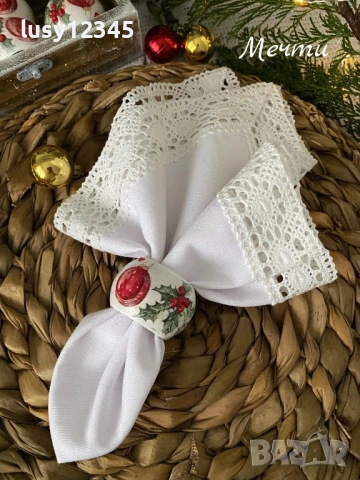 Дървена кутия с шест пръстени за салфетки-Весела Коледа! , снимка 2 - Декорация за дома - 52344756