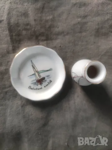 Продавам Унгарски порцелан : миниатюрна ваза и чиния, снимка 2 - Други ценни предмети - 49962575