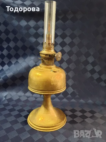 Старинна месингова лампа с рядко срещана горелка от началото на Х|X век