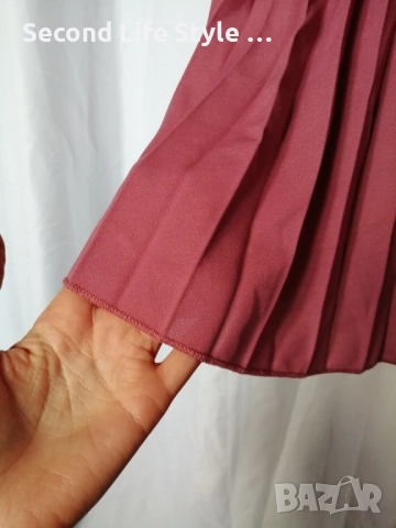 Елегантна дамска розова рокля с уникален дизайн р-р S (EU 36), снимка 12 - Рокли - 52954034