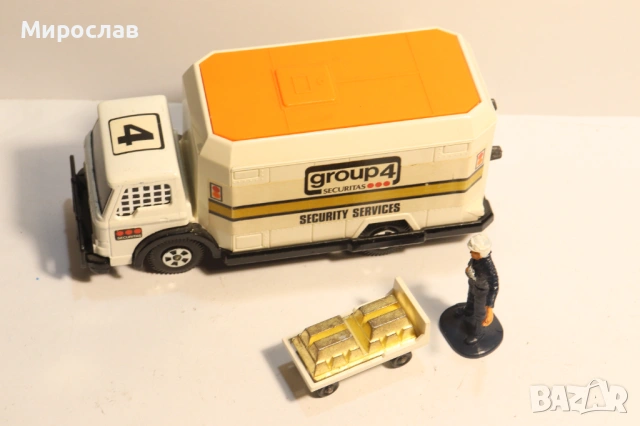 МАТCHBOX ИНКАСО МОДЕЛ КОЛИЧКА КАМИОН, снимка 2 - Колекции - 53537314