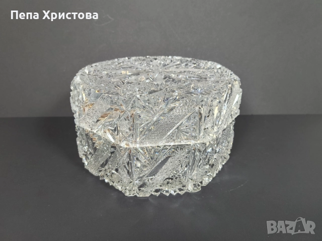 Голяма бонбониера или кутия за бижута  Бохемия