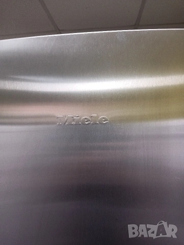 Огромен иноксов хладилник Миеле Miele Made in Germany с две години гаранция!, снимка 11 - Хладилници - 53039704