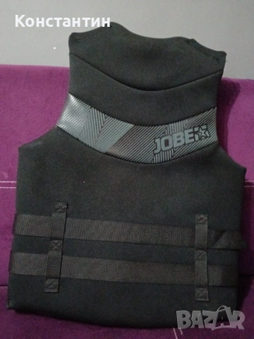 Спасителна жилетка Jobe , снимка 5 - Спортни дрехи, екипи - 52702497
