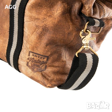 Чанта за пътуване или тренировки от телешка кожа стил винтидж , снимка 4 - Чанти - 40848465
