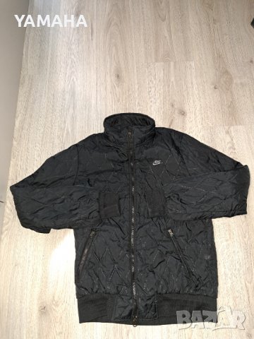 Nike  Дамско Яке  M, снимка 6 - Якета - 39230921