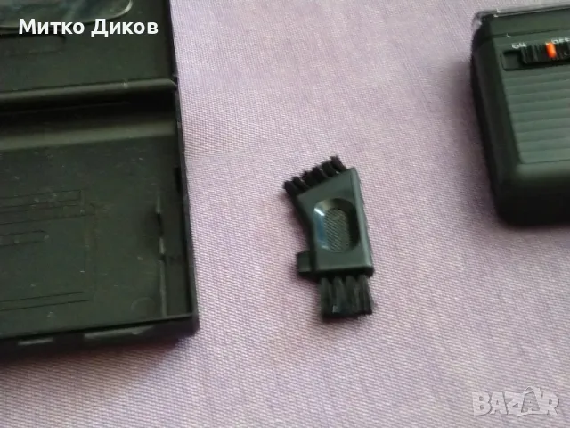 Sanio Japan маркова туристическа машинка за бръснене отлична на батерии , снимка 11 - Машинки за подстригване - 47522330