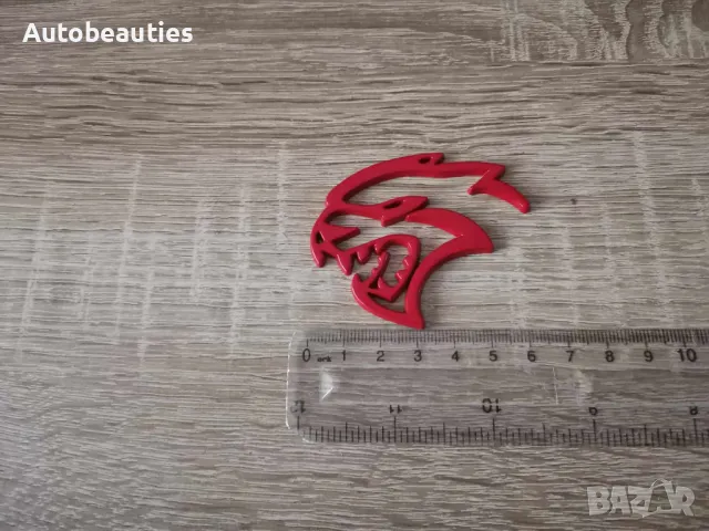 Hellcat лого червена емблема лява, снимка 2 - Аксесоари и консумативи - 47978442