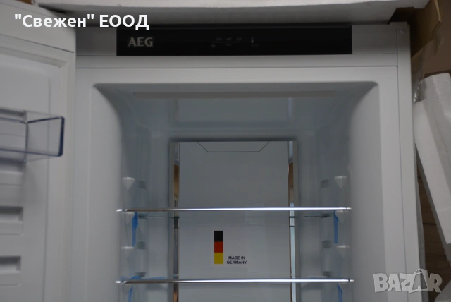 Вертикален фризер AEG AGB625F7NW с No Frost , снимка 4 - Фризери - 53333078