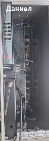 Продавам Sennheiser IEM 300G2 комплект с комбайнер 