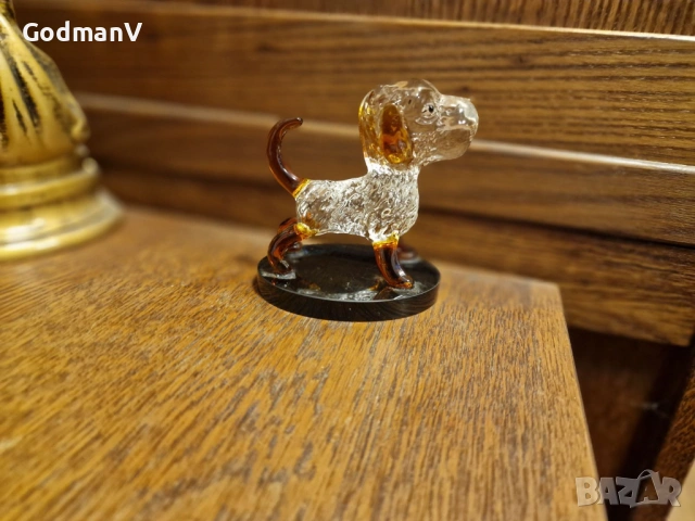 Уникална стъклена фигурка „Кученце“, снимка 2 - Статуетки - 53065846