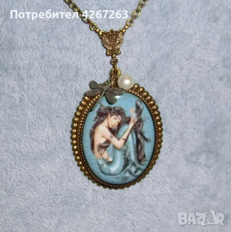 Колие с русалка във винтидж стил