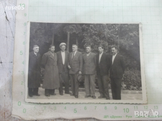 Снимка стара на група мъже