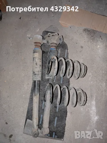 Задни амортисьори и пружини Opel Corsa D