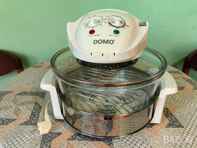 Конвекторна Фурна с вентилатор DOMO  1400W, снимка 8 - Печки, фурни - 50508190