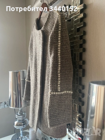 Палто от вълна с перли, снимка 3 - Палта, манта - 52237498