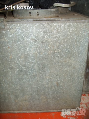 метален  варел с капак, снимка 1 - Бидони, бурета и бъчви - 38629894