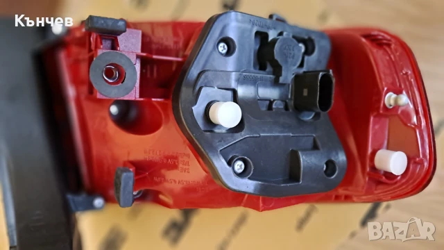 Заден LED стоп за Audi A4 B8 Седан - НОВ, снимка 5 - Части - 51336160