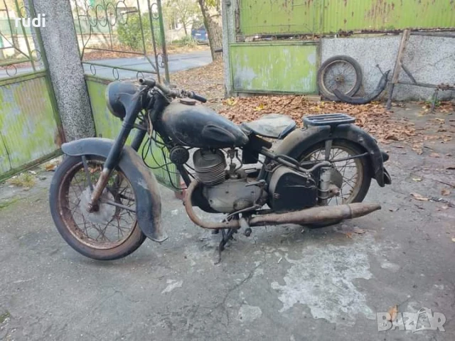 ТЪРСЯ СТАРИ МОТОРИ, снимка 2 - Мотоциклети и мототехника - 49567092