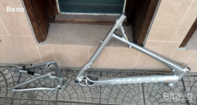 Алуминиева "мека" рамка ДЖАЙНТ ! 26 цола !, снимка 12 - Части за велосипеди - 53829534