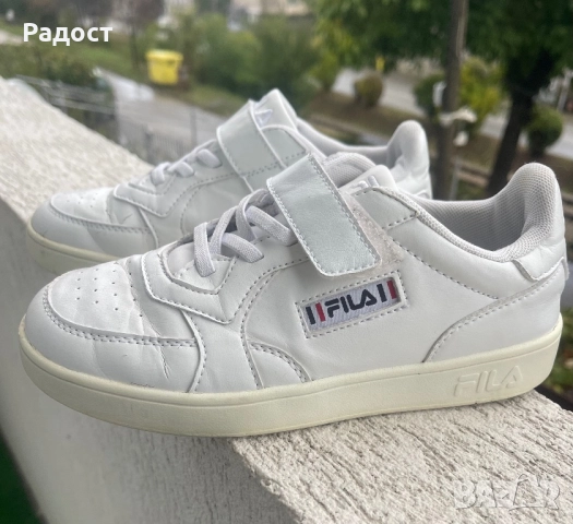 Бели кецове Fila, снимка 3 - Детски маратонки - 51993714