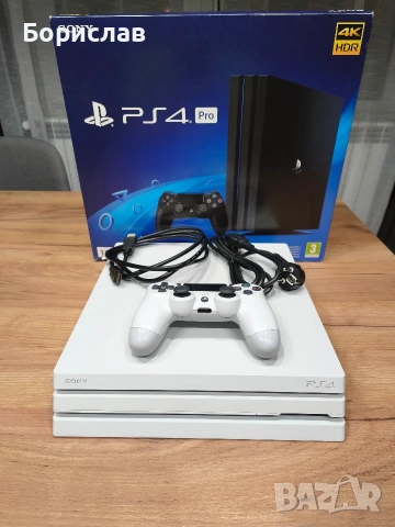 Sony Playstation 4 pro, 1TB + 2 игри по избор
