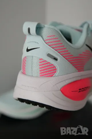 Nike Vomero 18 мъжки маратонки за бягане, снимка 9 - Спортни обувки - 55768553