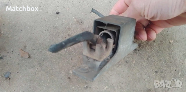 Реостат пренапрежение климатик за Мерцедес 124, снимка 2 - Части - 47509634