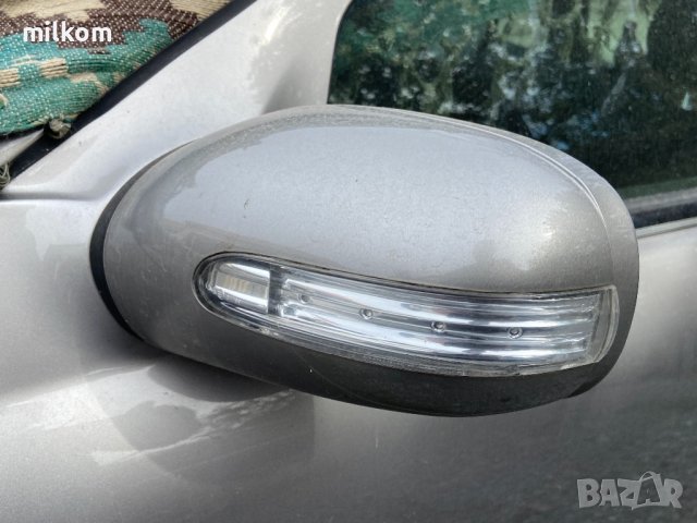 Ляво огледало мерцедес ц класа w203 c class , снимка 1