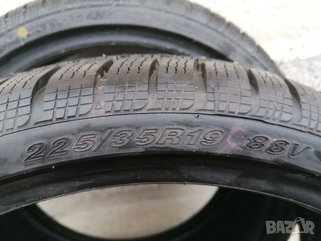 Зимни 225/35/19 НОВИ, снимка 6 - Гуми и джанти - 39395003