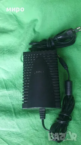 Зарядно BOSE DCS92