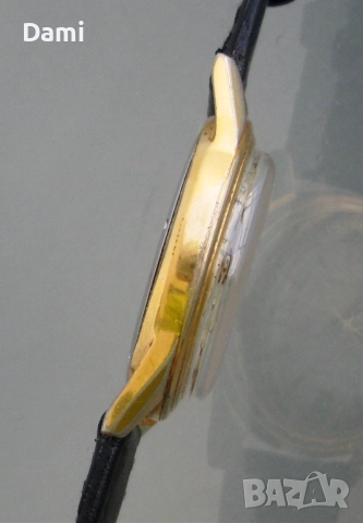 Съветски механични ръчни часовници Столичные и Восток, снимка 6 - Антикварни и старинни предмети - 52861589