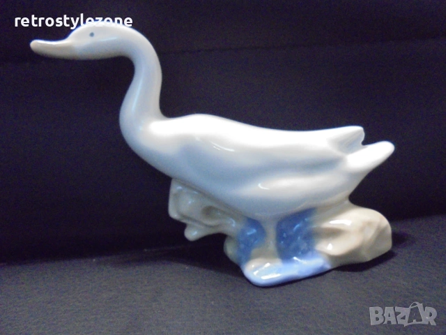 № 8445 Стара малка порцеланова фигура на патица. , снимка 5 - Други ценни предмети - 53058749