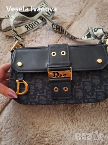 Дамска чанта  