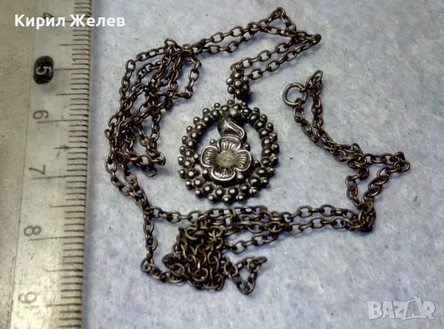 СТАР ФЛОРАЛЕН СРЕБЪРЕН МЕДАЛЬОН ОКСИДИРАНО СРЕБРО ВИСОКА ПРОБА с ПЕЧАТ МК8 и СРЕБЪРНА ВЕРИЖКА 48962, снимка 2 - Антикварни и старинни предмети - 50072885