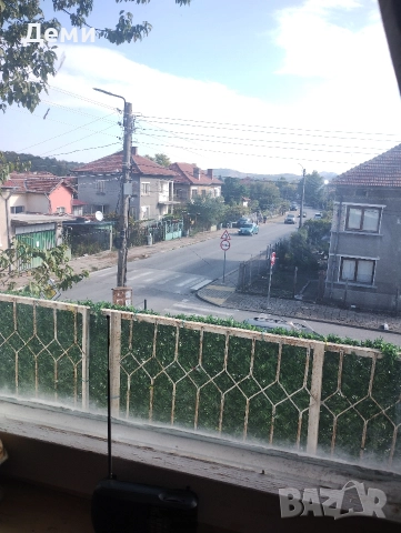 етаж от къща в Берковица 97кв към етажа има мазе и таванско помещение , снимка 8 - Къщи - 52901747