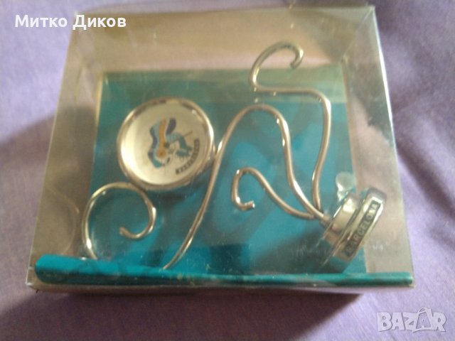 Часовник Барселона декоративен за украса работещ нов 15х14см