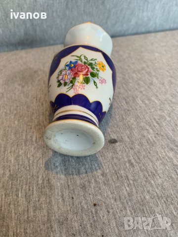 порцеланова ваза , снимка 4 - Вази - 40460993