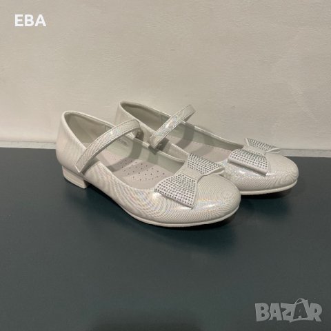 Обувки за момиче / Нови детски обувки