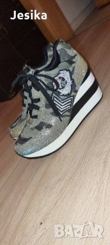 Обувки с платформа, снимка 5 - Дамски ежедневни обувки - 34705129