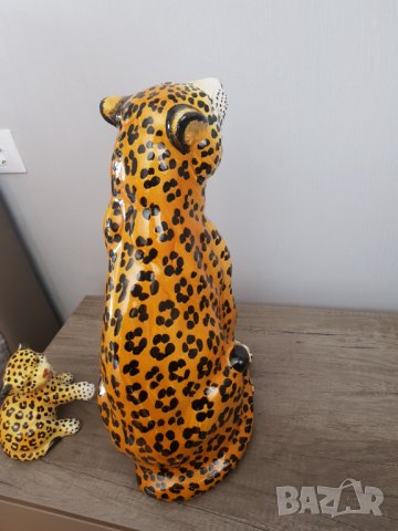 Красив голям порцеланов леопард с малкото си, снимка 9 - Антикварни и старинни предмети - 35927040