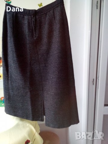 Вълнена пола, снимка 2 - Поли - 35941266